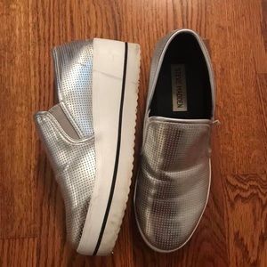 Steve Madden platform shoes